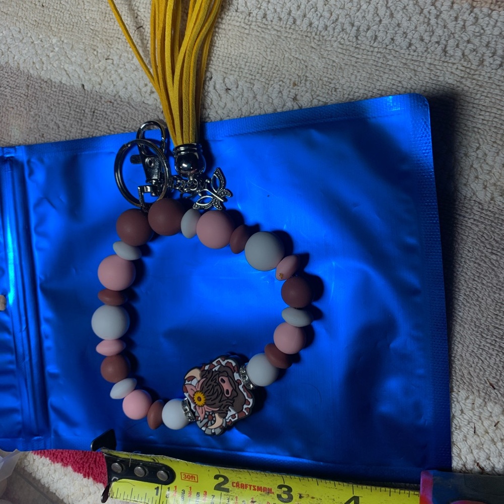 Beaded Keychain with Tassel - Pink and White